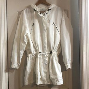 Preview Basic Women’s White Hooded Utility Jacket Small